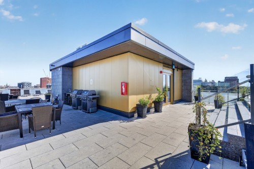Terrasse - 611-1575 Rue Gareau, Montréal (Ville-Marie), QC 