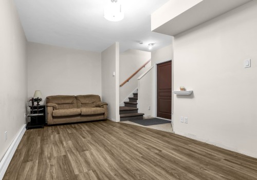 Salle familiale - 815Z Rue Raymond, Montréal (Lasalle), QC 