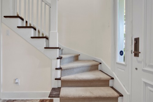Escalier - 955 Ch. St-Clare, Mont-Royal, QC 
