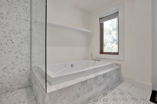 Autre - 955 Ch. St-Clare, Mont-Royal, QC 