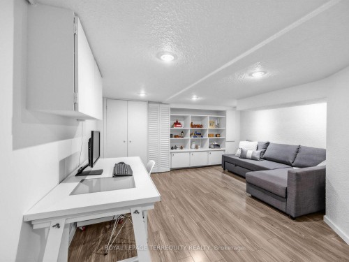 22 Montye Avenue, Toronto, ON 