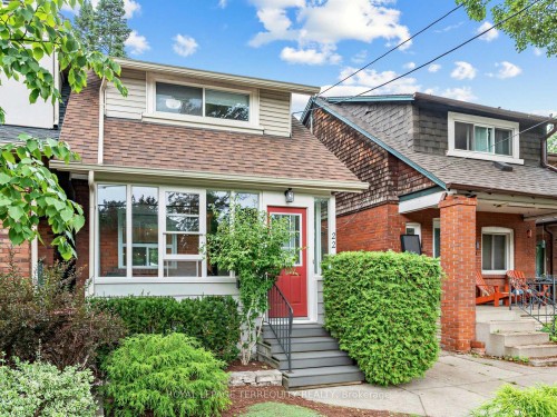 22 Montye Avenue, Toronto, ON 