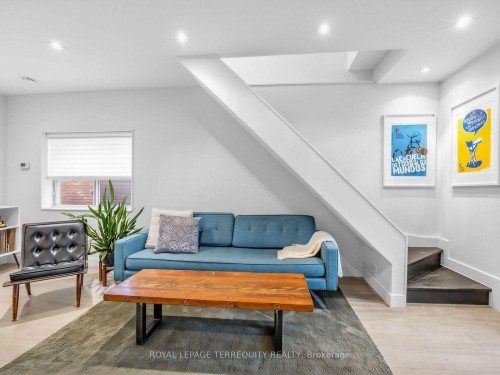 22 Montye Avenue, Toronto, ON 
