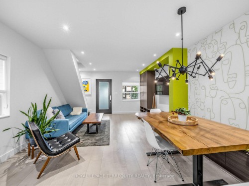 22 Montye Avenue, Toronto, ON 