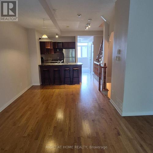 Dinning and Kitchen - 1046 Redtail Private, Ottawa, ON 