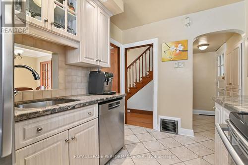383 Hamilton Avenue S, Ottawa, ON 