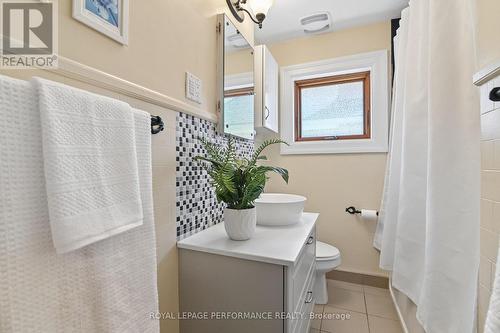 383 Hamilton Avenue S, Ottawa, ON 