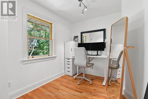 383 Hamilton Avenue S, Ottawa, ON 