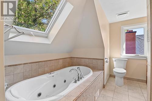 383 Hamilton Avenue S, Ottawa, ON 