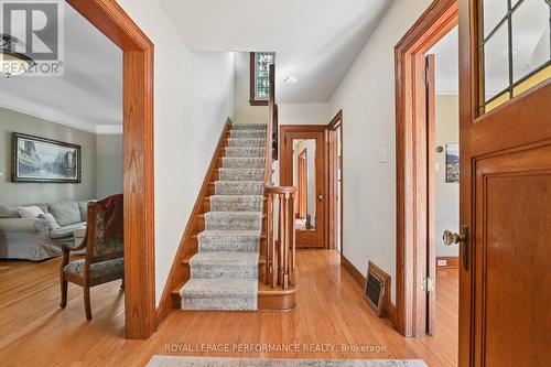 383 Hamilton Avenue S, Ottawa, ON 