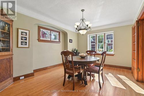 383 Hamilton Avenue S, Ottawa, ON 