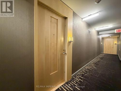 4011 - 45 CHARLES STREET E , Toronto, Ontario M4Y 0B8 3