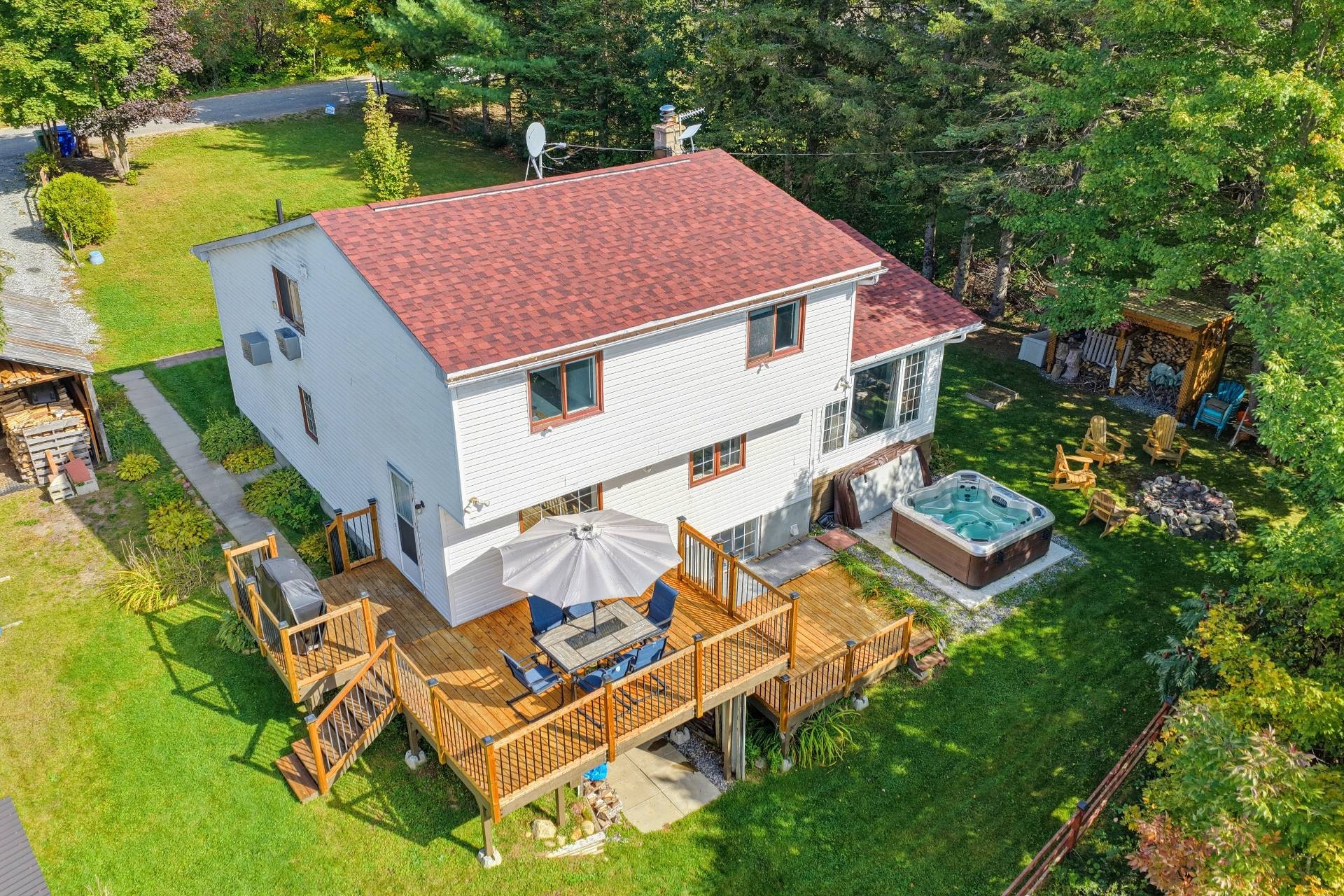 151 Rue Marleau — photo 1