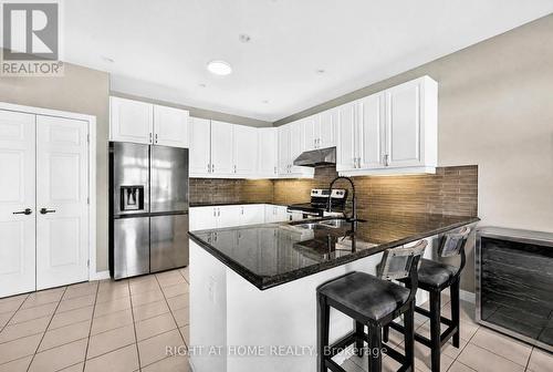 31 SUMMITVIEW DRIVE , Ottawa, Ontario K2M 2V9 5