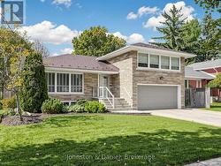 63 ROSSANDER COURT Toronto, ON M1J 2B6