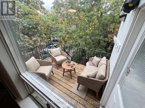 3 - 1303 BLOOR STREET W , Toronto, Ontario M6H 1P1 2