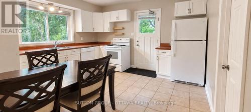 A - 3033 RICHMOND ROAD , Ottawa, Ontario K2B 6S6 2