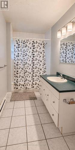 A - 3033 RICHMOND ROAD , Ottawa, Ontario K2B 6S6 4
