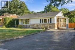 1267 DUNBAR Road  Burlington, ON L7P 2K1