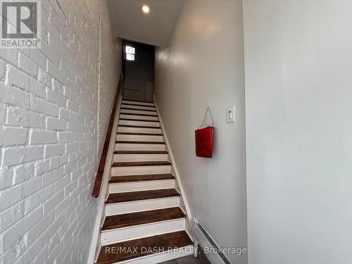2 - 1303 BLOOR STREET W , Toronto, Ontario M6H 1P1 3