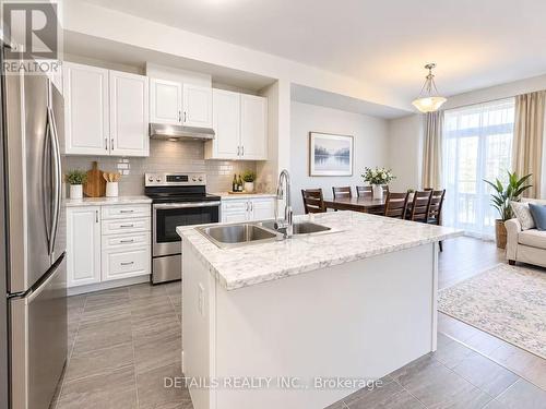 754 CASHMERE TERRACE , Ottawa, Ontario K2J 6Z6 5