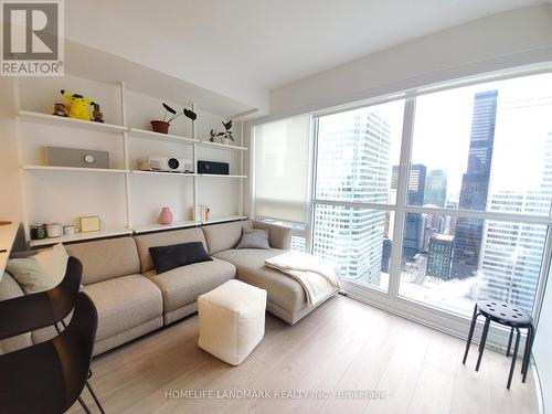 3701 - 88 SCOTT STREET , Toronto, Ontario M5E 0A9 3
