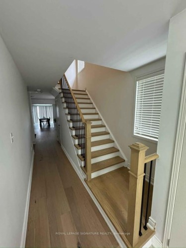 199 Lady Angela Avenue , Oshawa, ON L1H 7K4 4