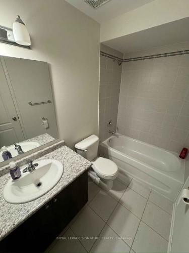 199 Lady Angela Avenue , Oshawa, ON L1H 7K4 5