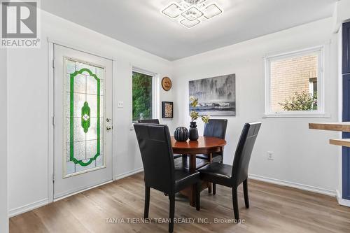 36 Zachary Place, Whitby, ON 