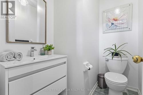 36 Zachary Place, Whitby, ON 