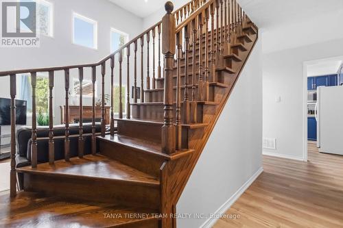 36 Zachary Place, Whitby, ON 