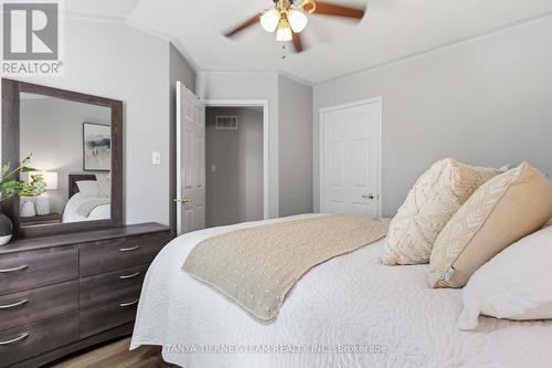 36 Zachary Place, Whitby, ON 