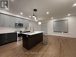 54 OVERBERG WAY Ottawa, ON K2S 2S9