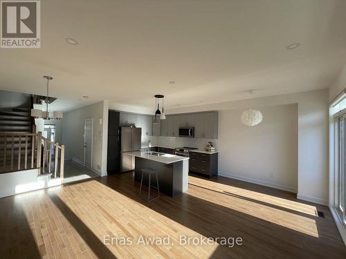 54 OVERBERG WAY , Ottawa, Ontario K2S 2S9 2