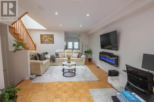 90 Ronan Crescent, Vaughan, ON 