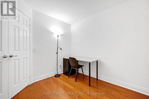 4105 - 763 Bay Street, Toronto, ON 