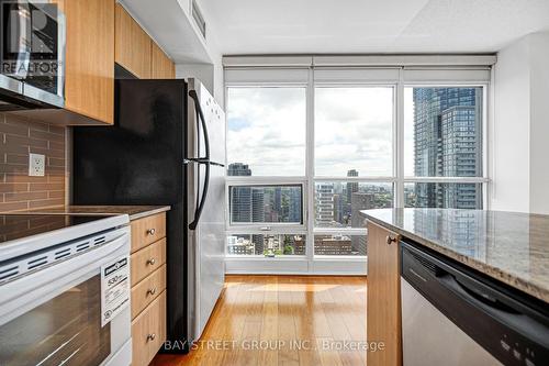 4105 - 763 Bay Street, Toronto, ON 
