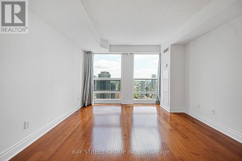 4105 - 763 Bay Street, Toronto, ON 