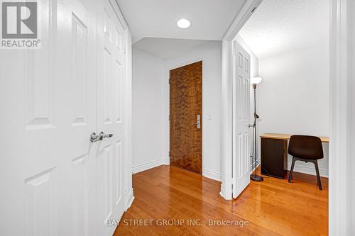 4105 - 763 Bay Street, Toronto, ON 