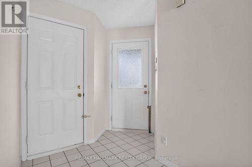 93 Banchory Crescent, Ottawa, ON 
