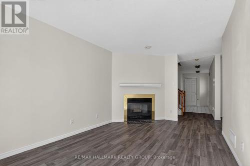 93 Banchory Crescent, Ottawa, ON 