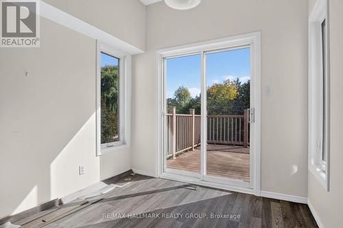 93 Banchory Crescent, Ottawa, ON 