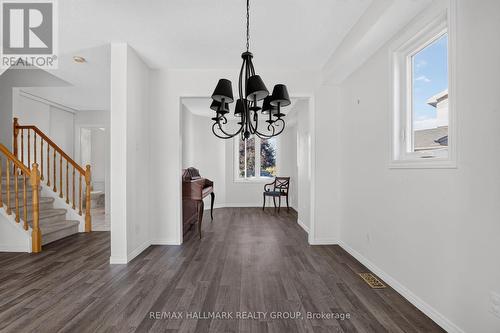 93 Banchory Crescent, Ottawa, ON 