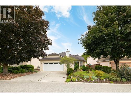 1888 Porthill Drive  Kelowna, BC V1V 1R9