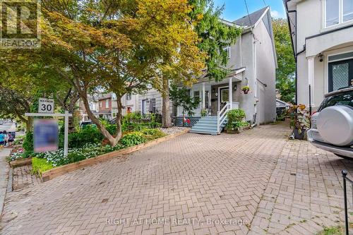 Front House - 219 Broadway Avenue, Toronto, ON 