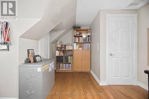 Bedroom 3 - 219 Broadway Avenue, Toronto, ON 
