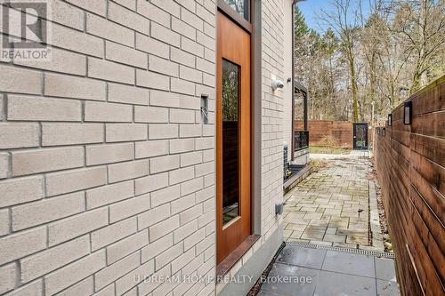 49 Norden Crescent, Toronto, ON 