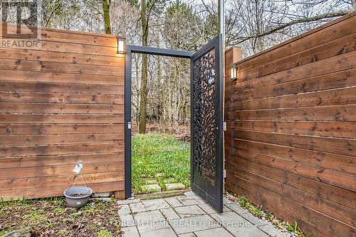 49 Norden Crescent, Toronto, ON 