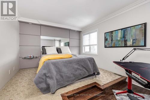 64 Sir Sanford Fleming Way, Vaughan, ON 