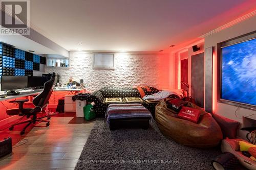 64 Sir Sanford Fleming Way, Vaughan, ON 